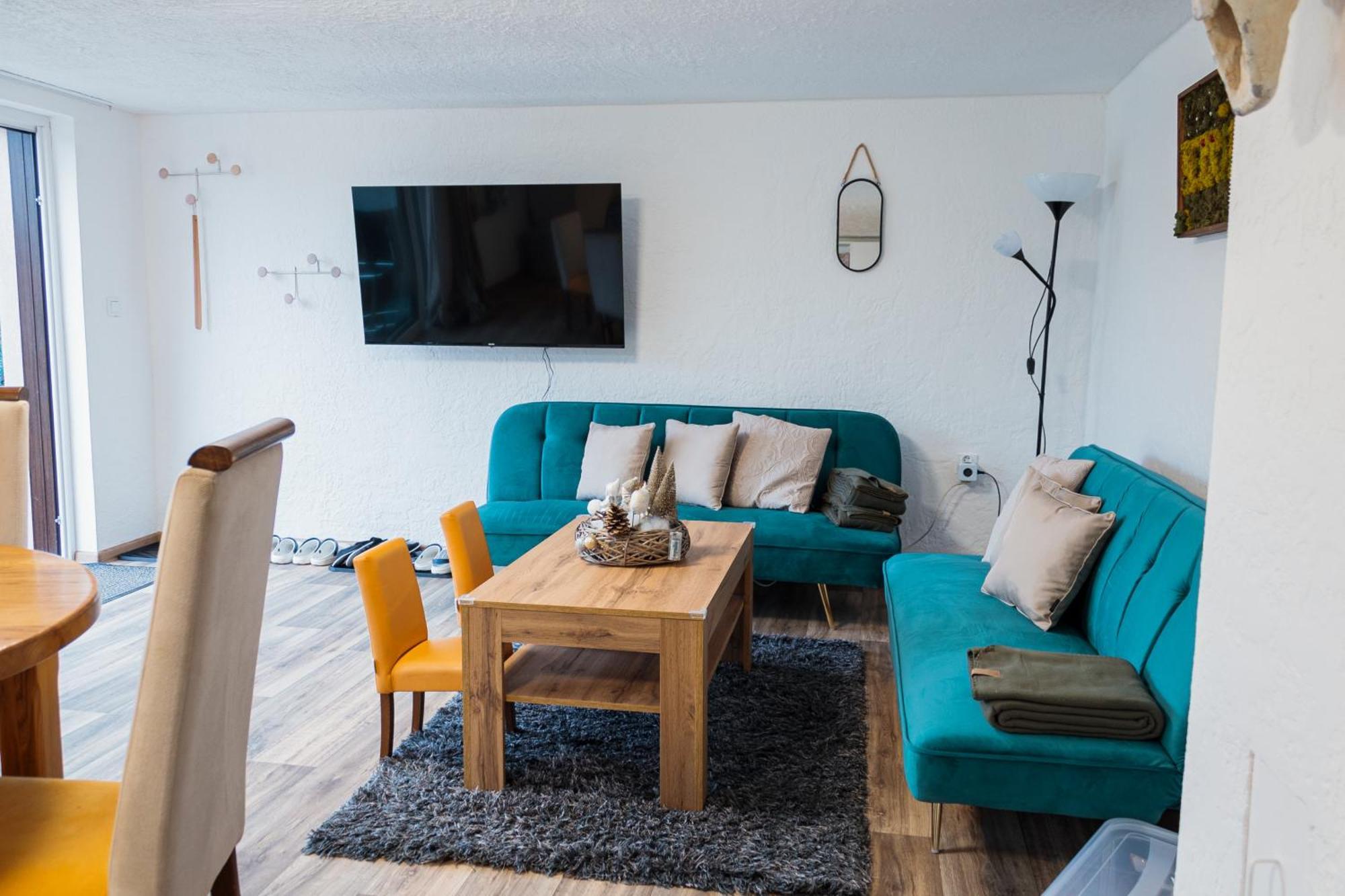Apartmany Berries Valča エクステリア 写真